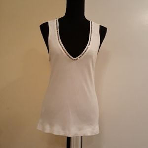 ❤💙Charlotte White Ribbed Tee W/Rhinestones Sz L